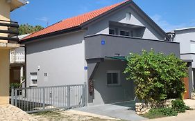 Apartman Boja Vir